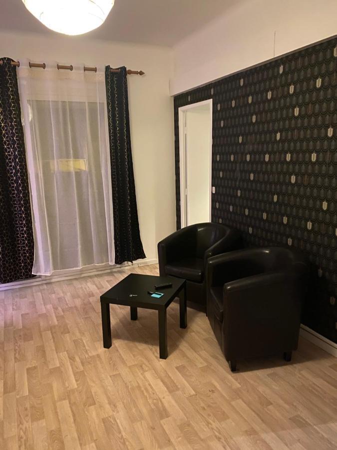 Hotel De Thau Meze Luaran gambar