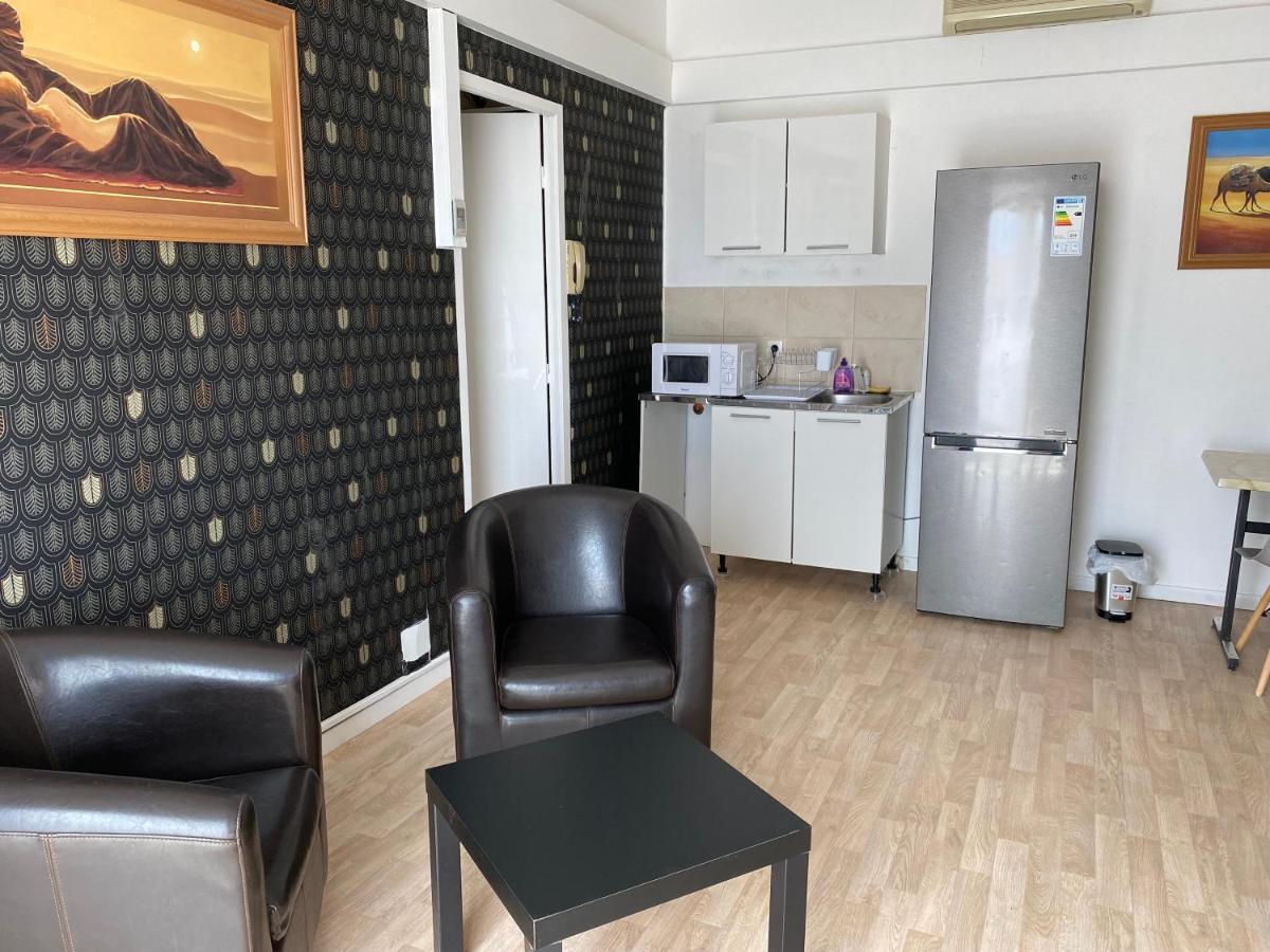 Hotel De Thau Meze Luaran gambar