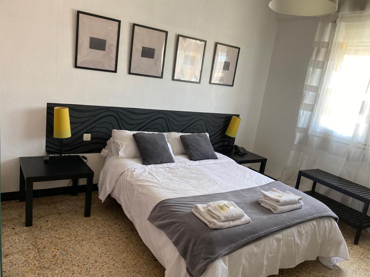 Hotel De Thau Meze Luaran gambar